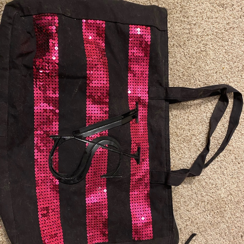 DONATING SUNDAY VS/PINK zipper tote bag